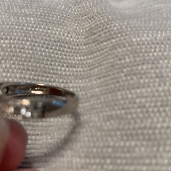 Vintage Bella Luce Simulated Diamond Ring in Sterling Silver - Picture 7 of 8